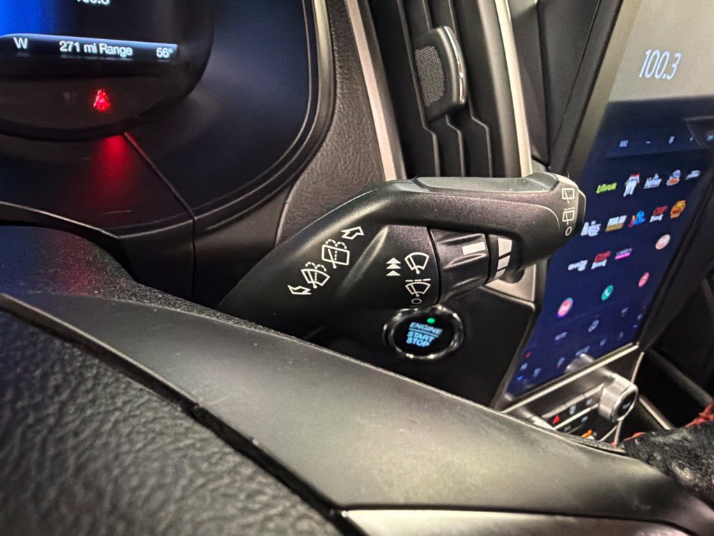 Certified 2023 Ford Edge ST-Line AWD/4WD image 19