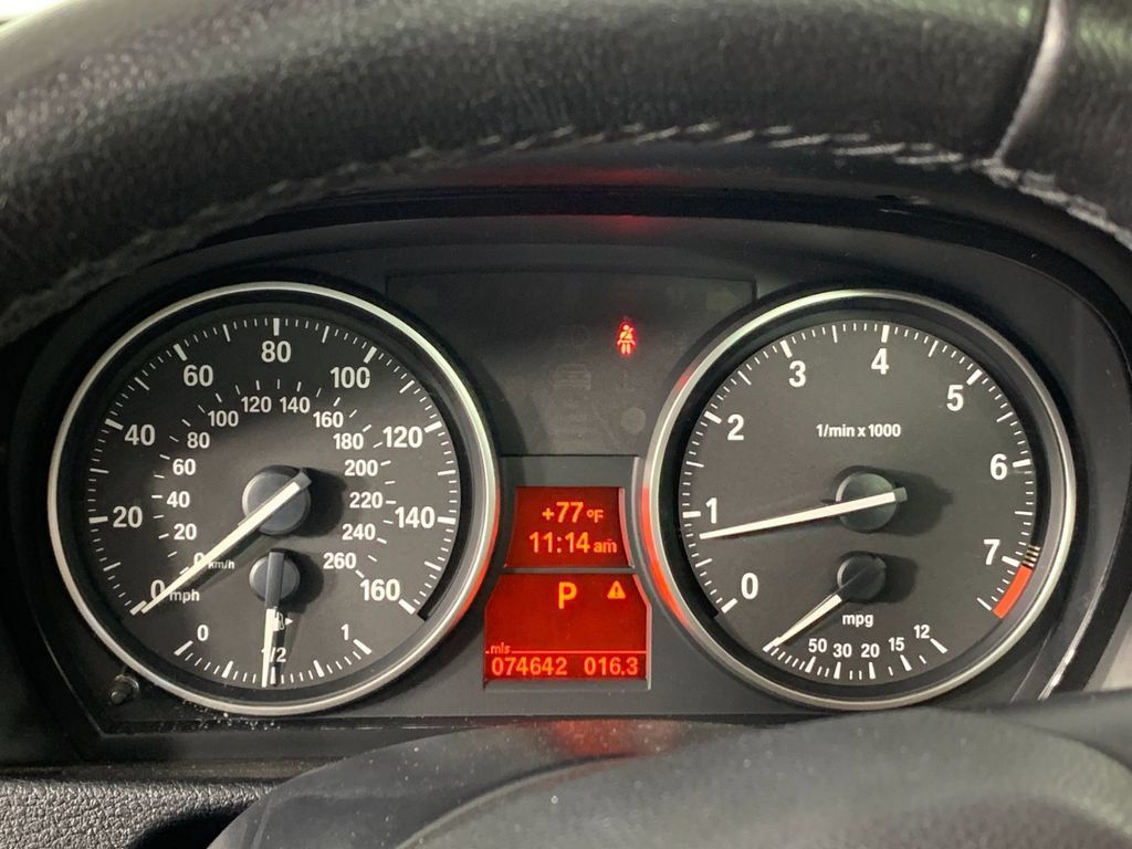 Used 2013 BMW X1 sDrive28i RWD image 23