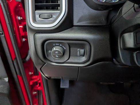Used 2026 RAM 2500 Big Horn AWD/4WD image 19