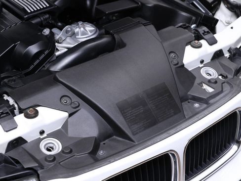 Used 1996 BMW M3 Coupe image 98