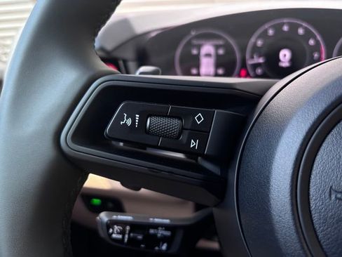 New 2026 Porsche Cayenne image 14