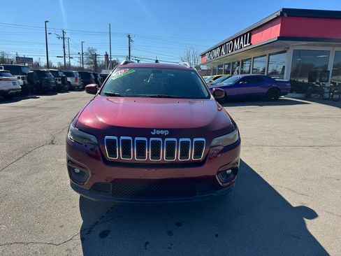 Used 2019 Jeep Cherokee Latitude Plus image 8