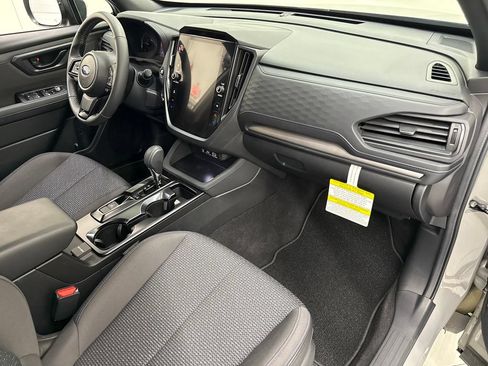 Used 2026 Subaru Forester Premium AWD/4WD image 24