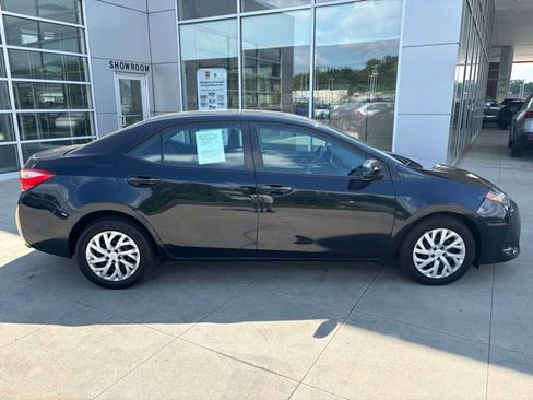 Used 2019 Toyota Corolla LE FWD image 8