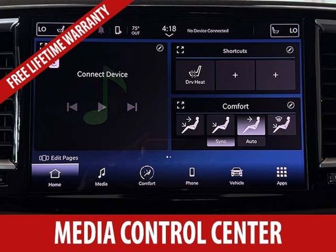 Used 2023 Chrysler Pacifica Touring-L FWD image 13