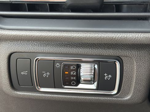 Used 2022 Lincoln Corsair FWD image 29