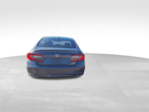 Used 2019 Honda Accord Sport image 8