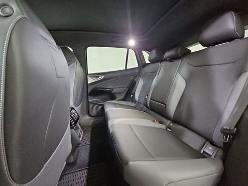 New 2025 Volkswagen ID.4 Pro S image 20