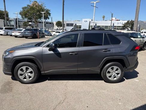 Used 2020 Toyota RAV4 LE w/ Carpet Mat Package FWD image 4