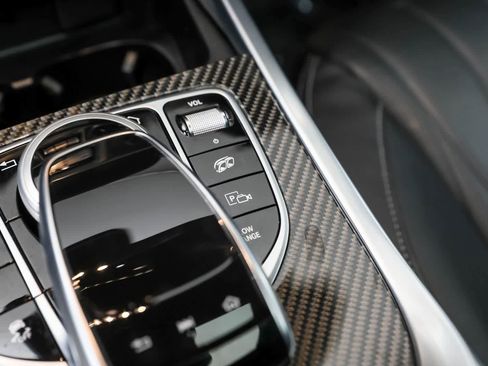 Used 2021 Mercedes-Benz G 63 AMG AMG G 63 image 32