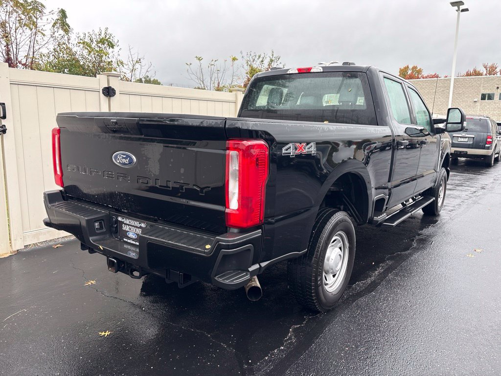 Used 2026 Ford F250 XL AWD/4WD image 3