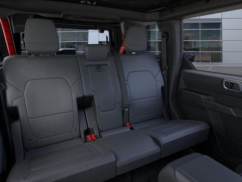 New 2026 Ford Bronco Outer Banks w/ Sasquatch Package AWD/4WD image 11