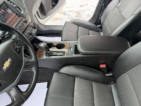 Used 2014 Chevrolet Impala LT w/ Convenience Package image 21