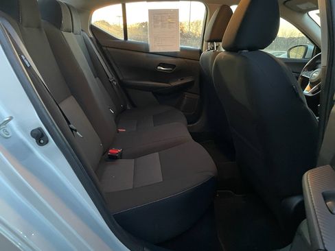 Used 2023 Nissan Sentra SV image 18