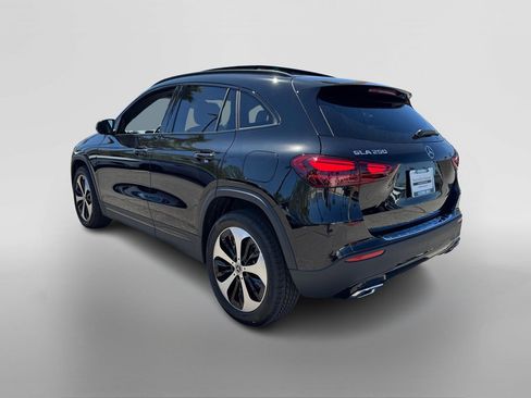 New 2026 Mercedes-Benz GLA 250 image 3