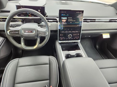 New 2026 GMC Sierra EV Elevation w/ LPO, Elevation Dark Package image 12