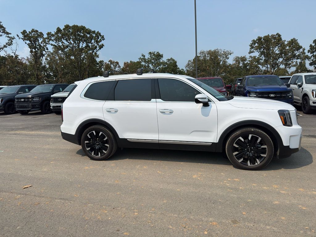 Used 2024 Kia Telluride SX AWD/4WD image 4