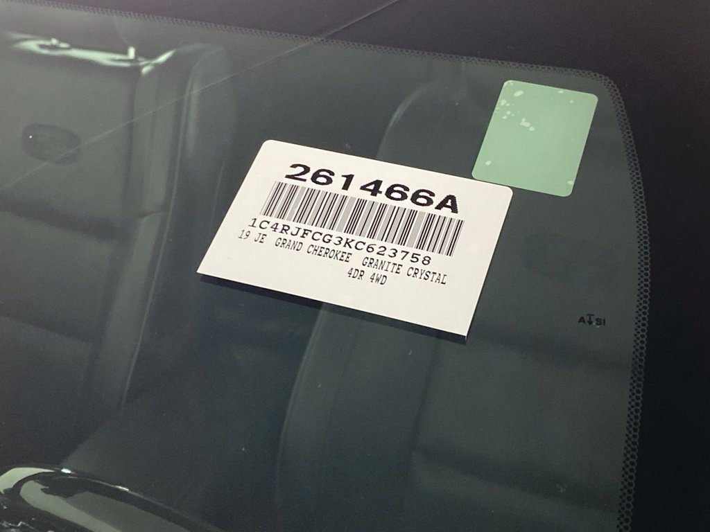 Used 2019 Jeep Grand Cherokee Overland AWD/4WD image 37
