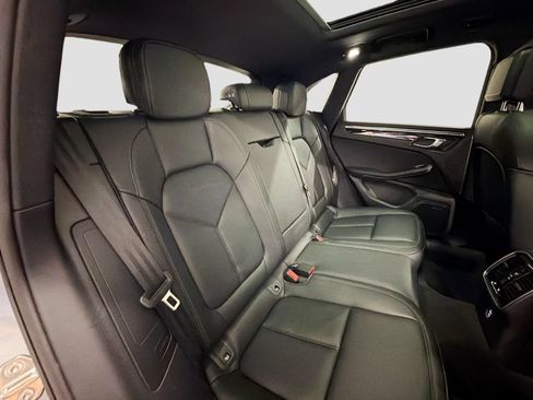 Used 2026 Porsche Macan AWD/4WD image 28