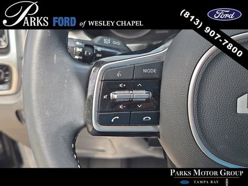 Used 2022 Kia Sorento SX FWD image 29