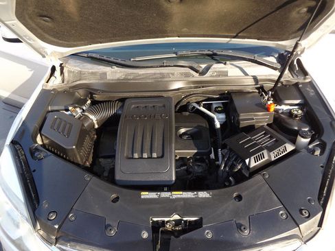 Used 2017 Chevrolet Equinox LT w/ Convenience Package image 27