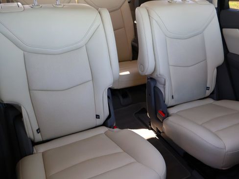 Certified 2023 Cadillac XT6 Premium Luxury image 25