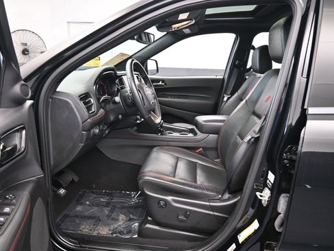 Used 2023 Dodge Durango GT image 12