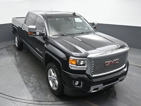 Used 2016 GMC Sierra 2500 Denali w/ Duramax Plus Package image 29