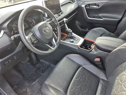 Used 2024 Toyota RAV4 Adventure image 10