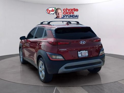 Used 2023 Hyundai Kona SEL w/ Convenience Package FWD image 3