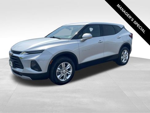 Used 2022 Chevrolet Blazer LT FWD image 3