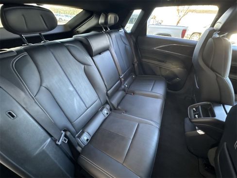 Certified 2024 Cadillac Lyriq Luxury image 28