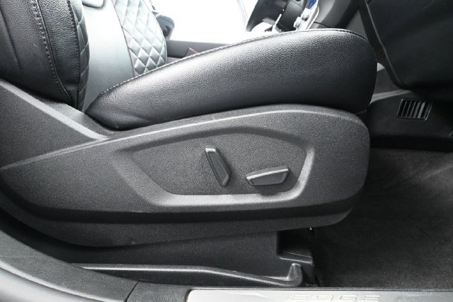Used 2024 Ford Edge Titanium AWD/4WD image 37