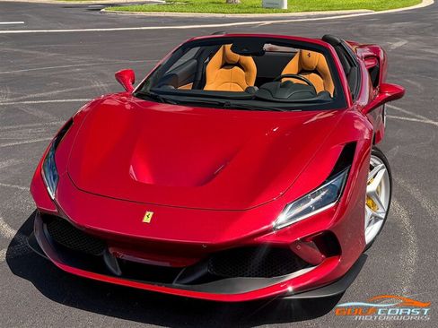 Used 2023 Ferrari F8 Tributo RWD image 7