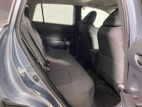 Certified 2024 Toyota Corolla Cross LE image 9