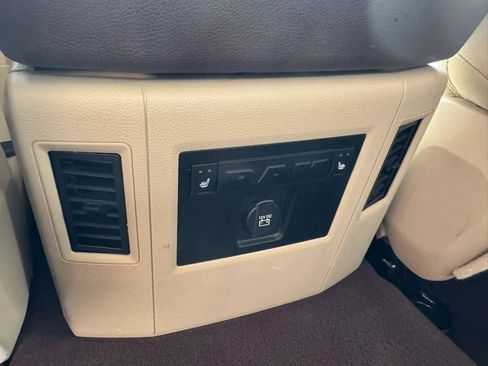 Used 2018 RAM 2500 Laramie AWD/4WD image 18