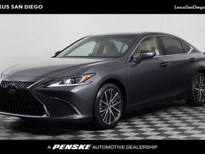 Certified 2025 Lexus ES 300h w/ Premium Package