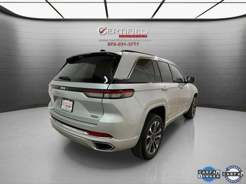 Used 2023 Jeep Grand Cherokee Overland w/ Luxury Tech Group IV image 6