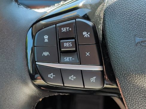 Used 2022 Ford Escape SE w/ SE Sport Appearance Package AWD/4WD image 12