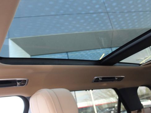 New 2026 Land Rover Range Rover Sport SE image 19