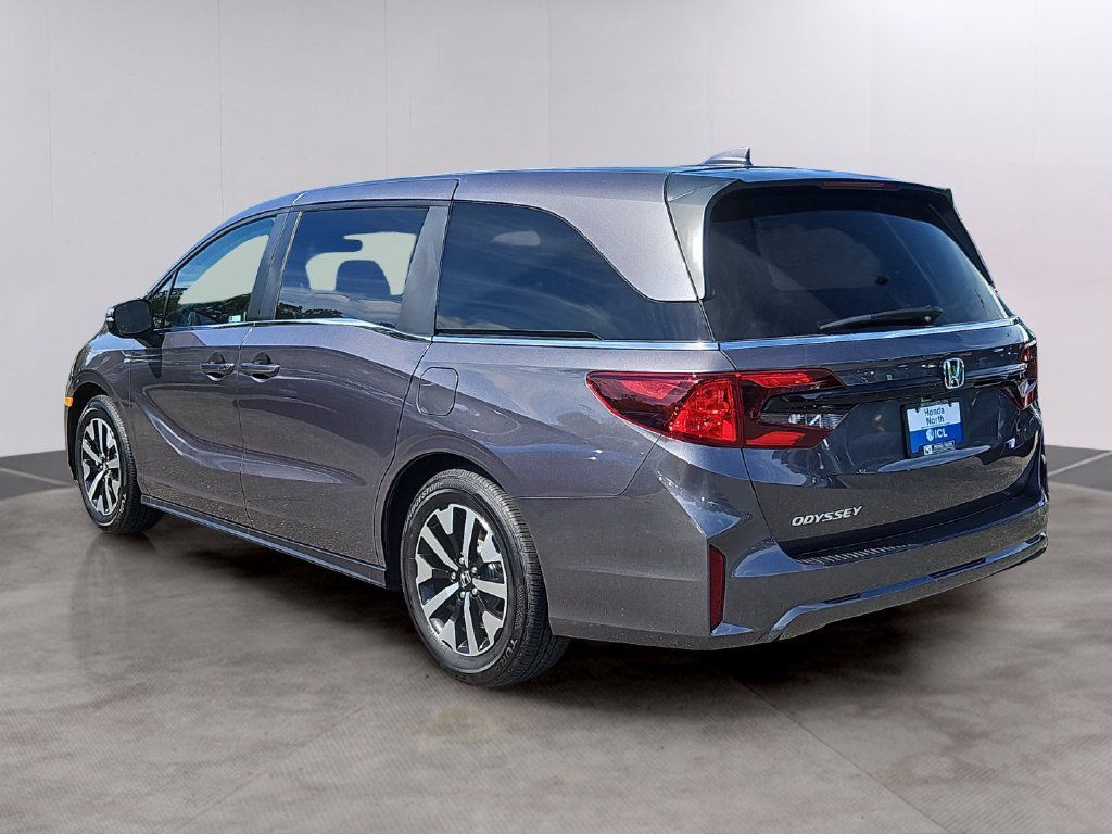 Used 2026 Honda Odyssey EX-L image 6