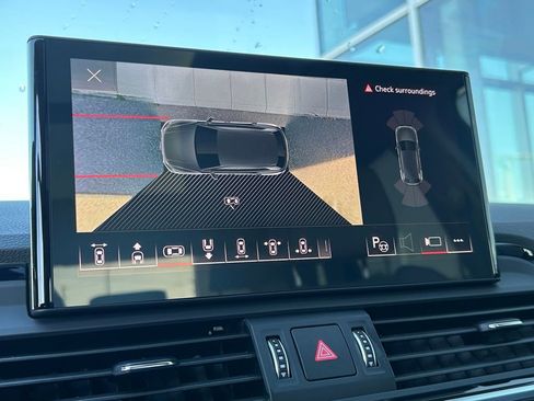 New 2025 Audi Q5 Prestige image 29