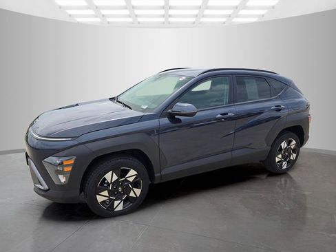 Used 2025 Hyundai Kona SEL AWD/4WD image 6