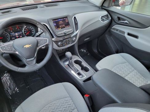 Used 2024 Chevrolet Equinox LT w/ LPO, Floor Liner Package FWD image 31