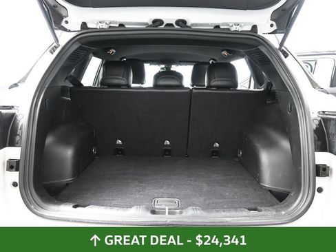Used 2025 Jeep Compass Trailhawk AWD/4WD image 26