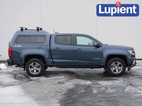 Used 2020 Chevrolet Colorado Z71 image 2