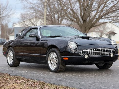 Used 2002 Ford Thunderbird image 8