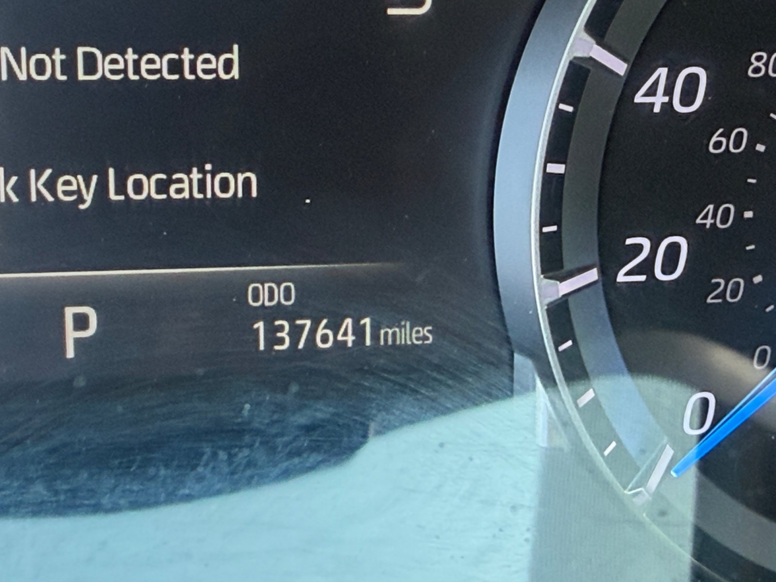 Used 2022 Toyota Highlander XLE AWD/4WD image 17