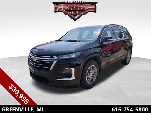 Used 2023 Chevrolet Traverse LT AWD/4WD image 1