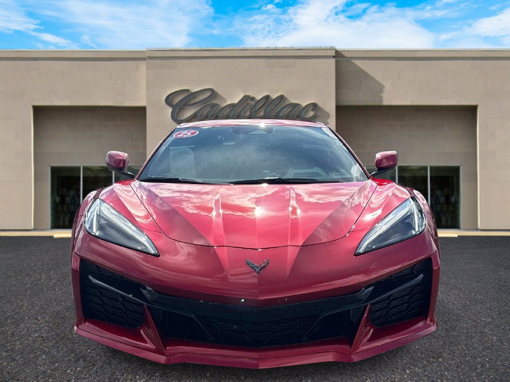 Used 2025 Chevrolet Corvette Z06 RWD image 8